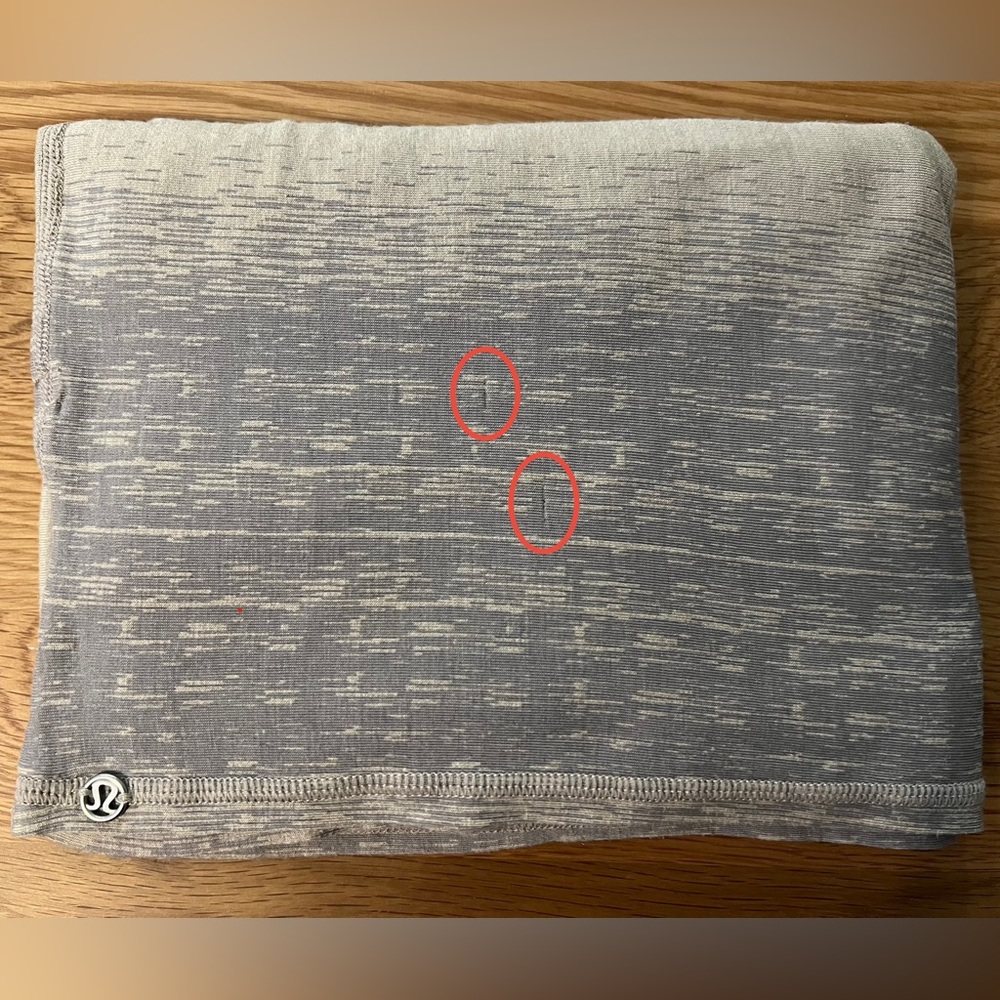 LULULEMON Twist & Shout Scarf in Misty Stripe Burnout Cashew Ambient Grey - Picture 9 of 12